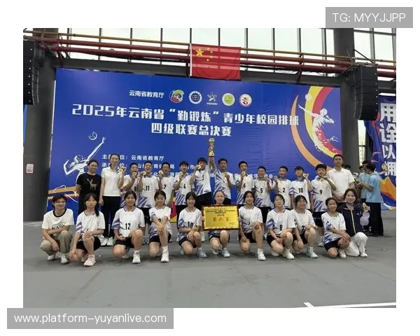 成都足球队在联合会杯中的拼搏历程与荣耀时刻全景回顾